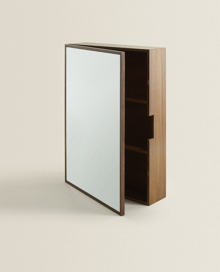 Square mirror storage