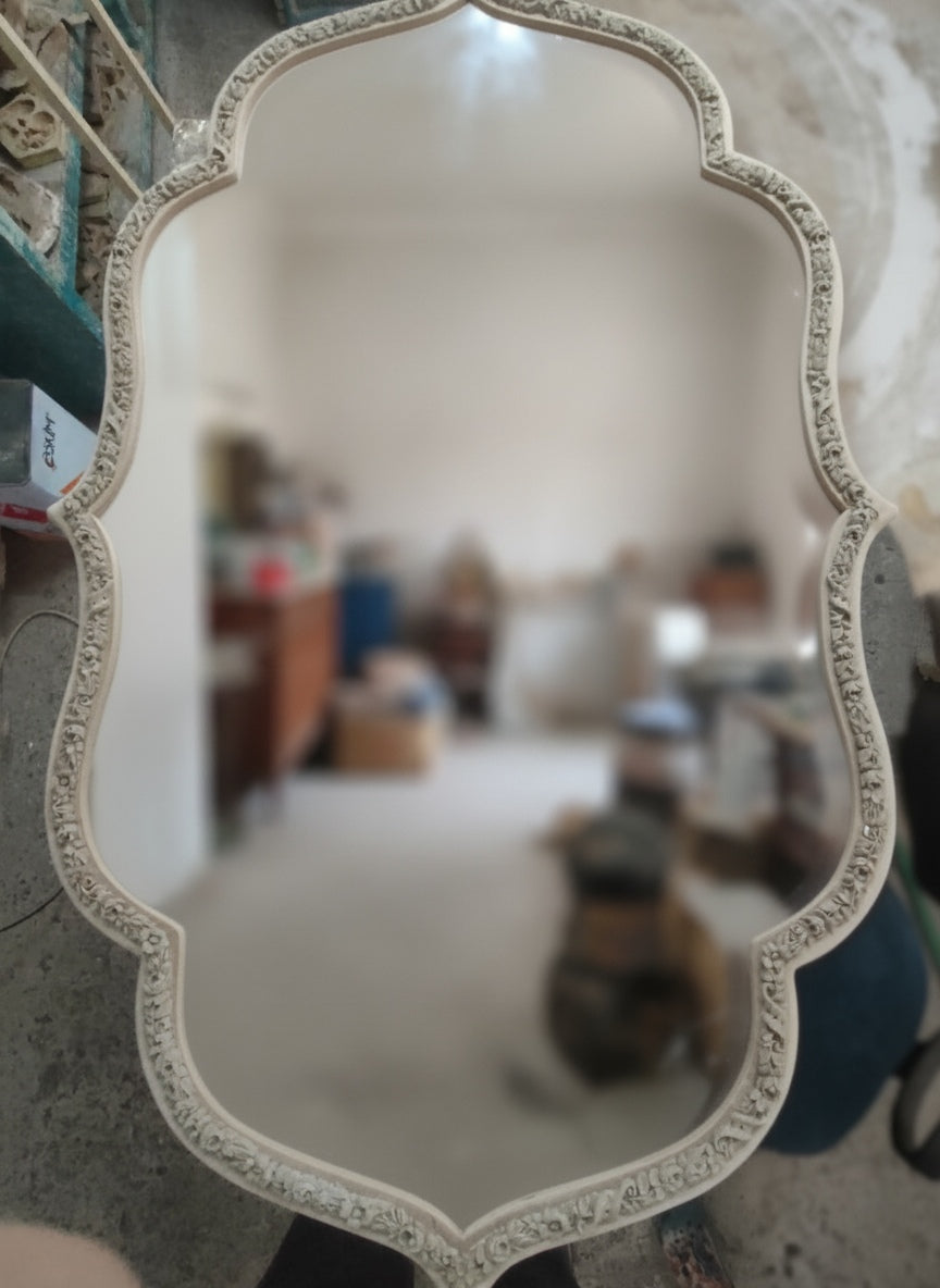 Vintage flora mirror