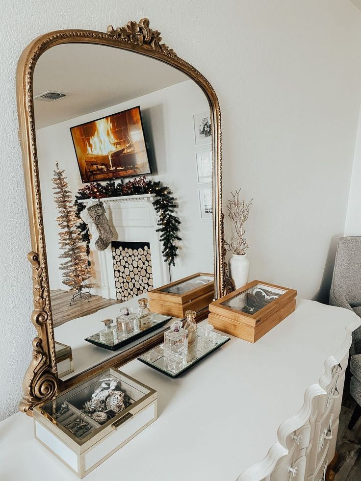 Baroque mirror