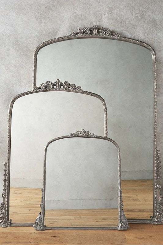 Baroque mirror